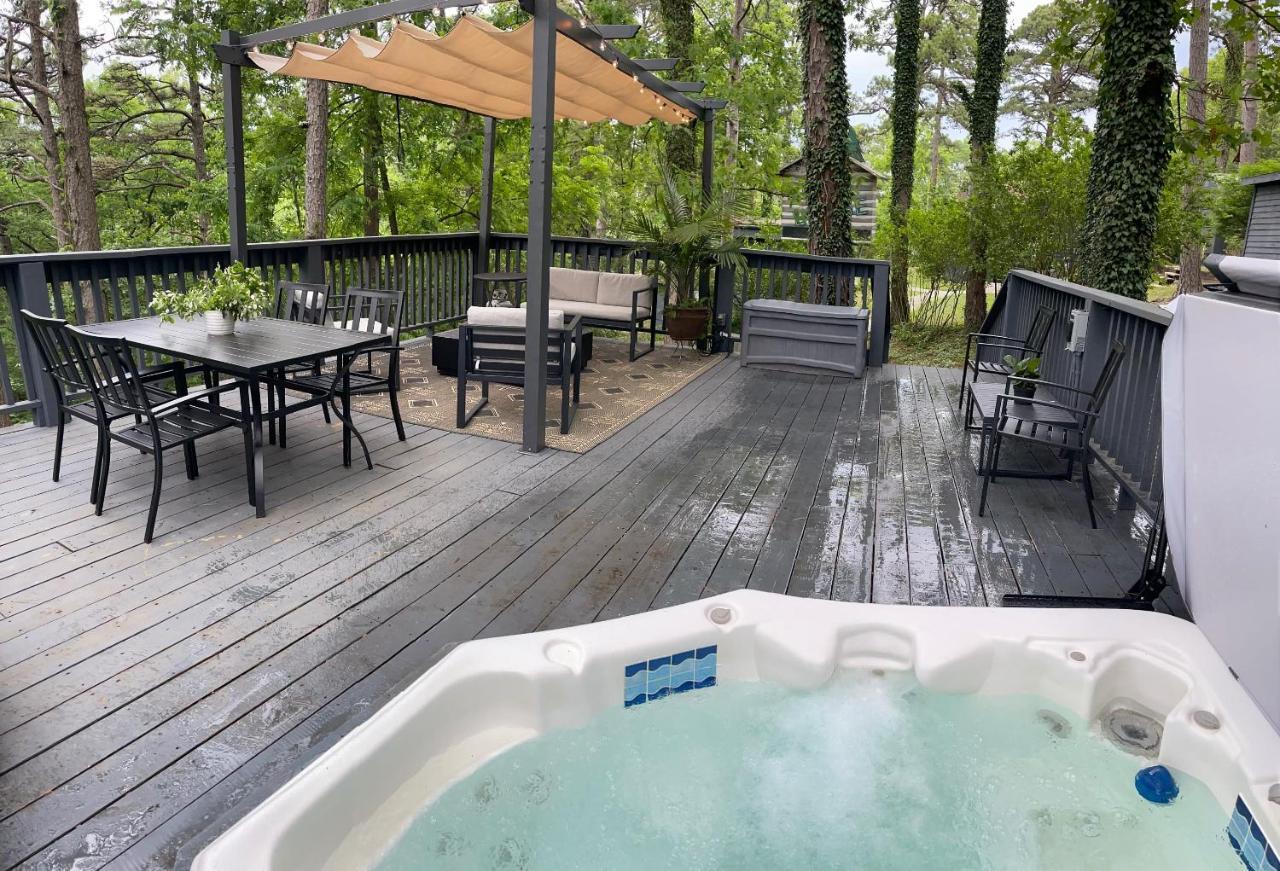 Cabin #6 With Hot Tub Deck And Sunset View At Loblolly Pines Eureka Springs Exterior photo